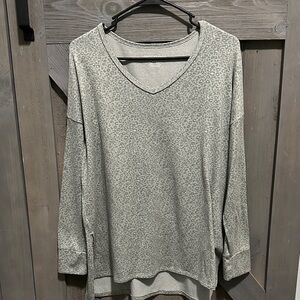 American Eagle Oversized Light Green Shirt